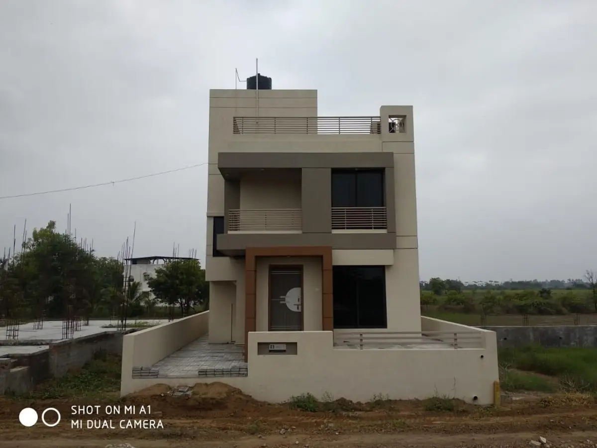 Aadil Avenue 1