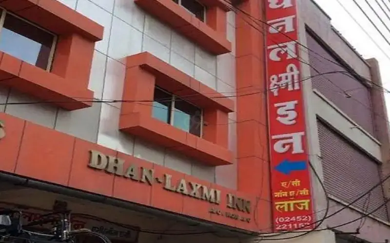 Dhanlakshmi Apartment