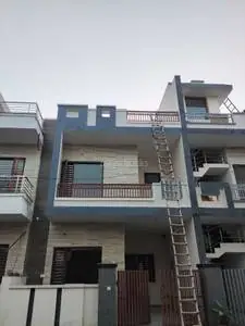Lake View Complex