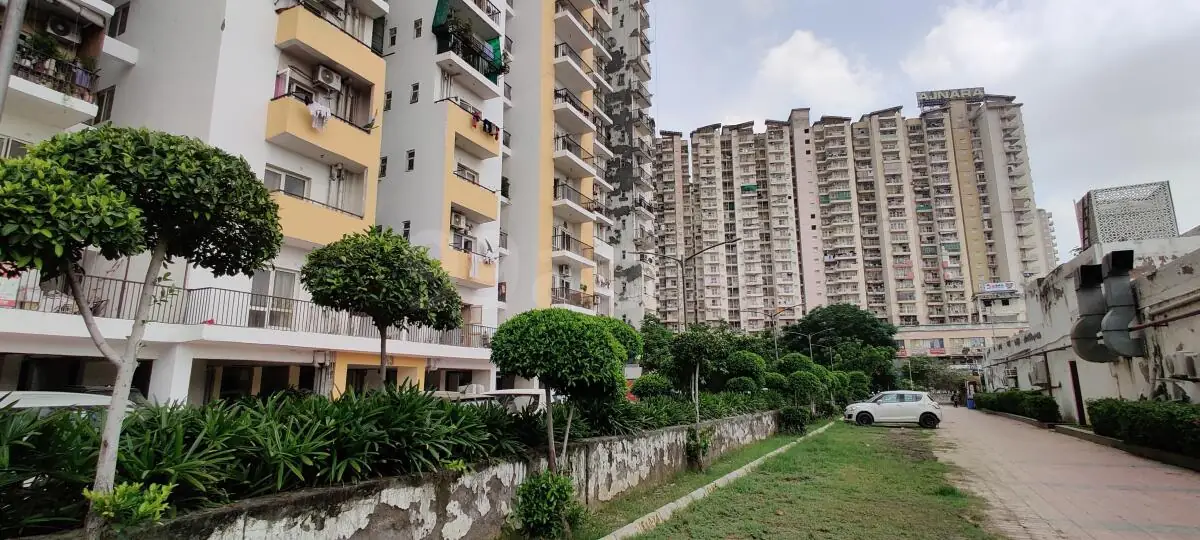 Panchsheel Pinnacle Phase - 1 (Tower - F2 & F3)